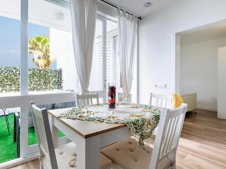 47 Amazing Primavera With Wifi, Terrace, Pool 코스타델실렌시오 0*,  스페인